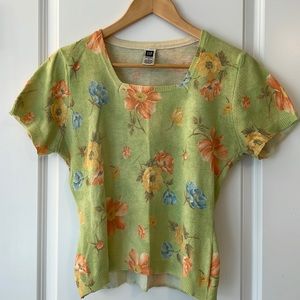 Vintage Gap Green snd Flowered Short Sleeves Sweater